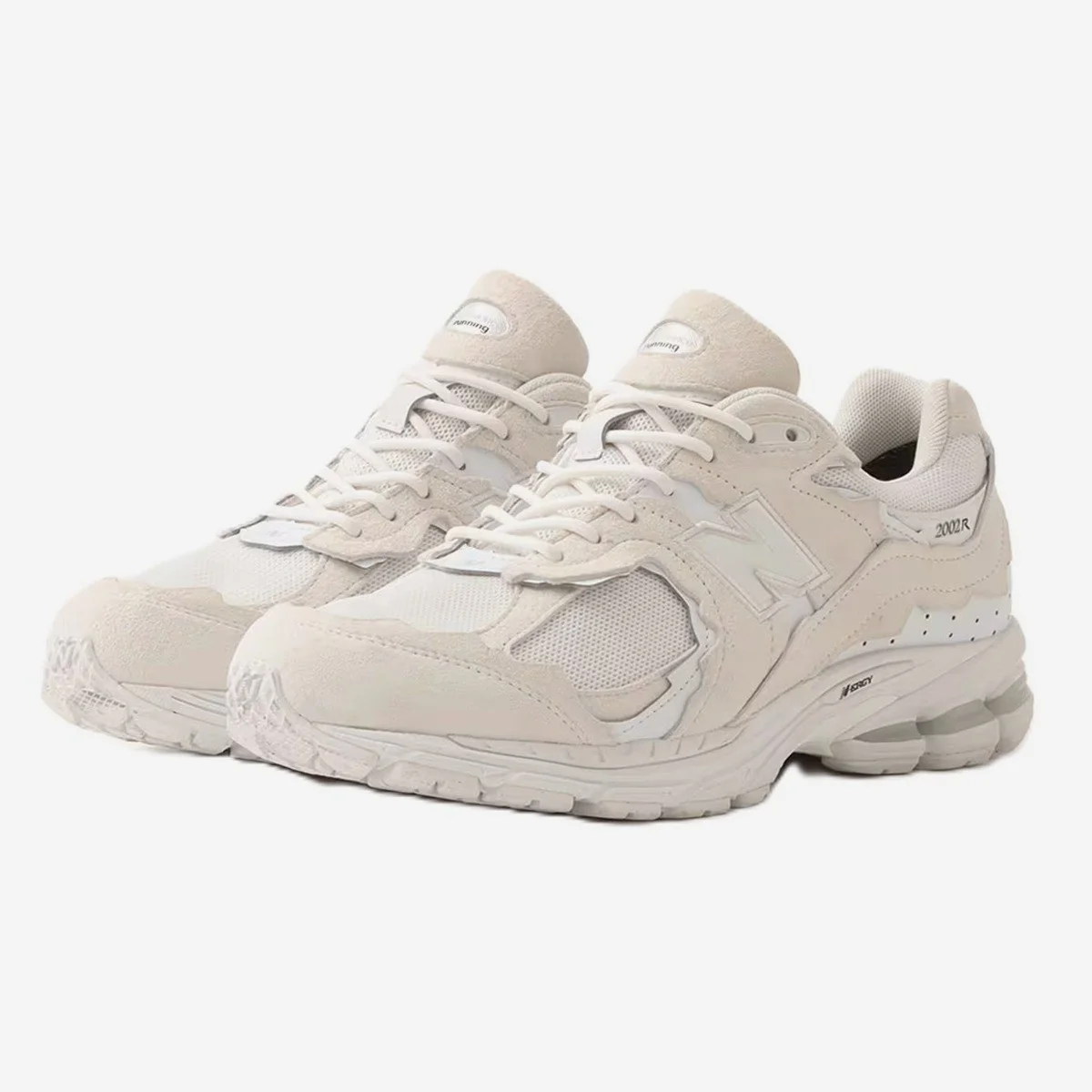 New Balance 2002R Protection Pack White/Silver Metallic