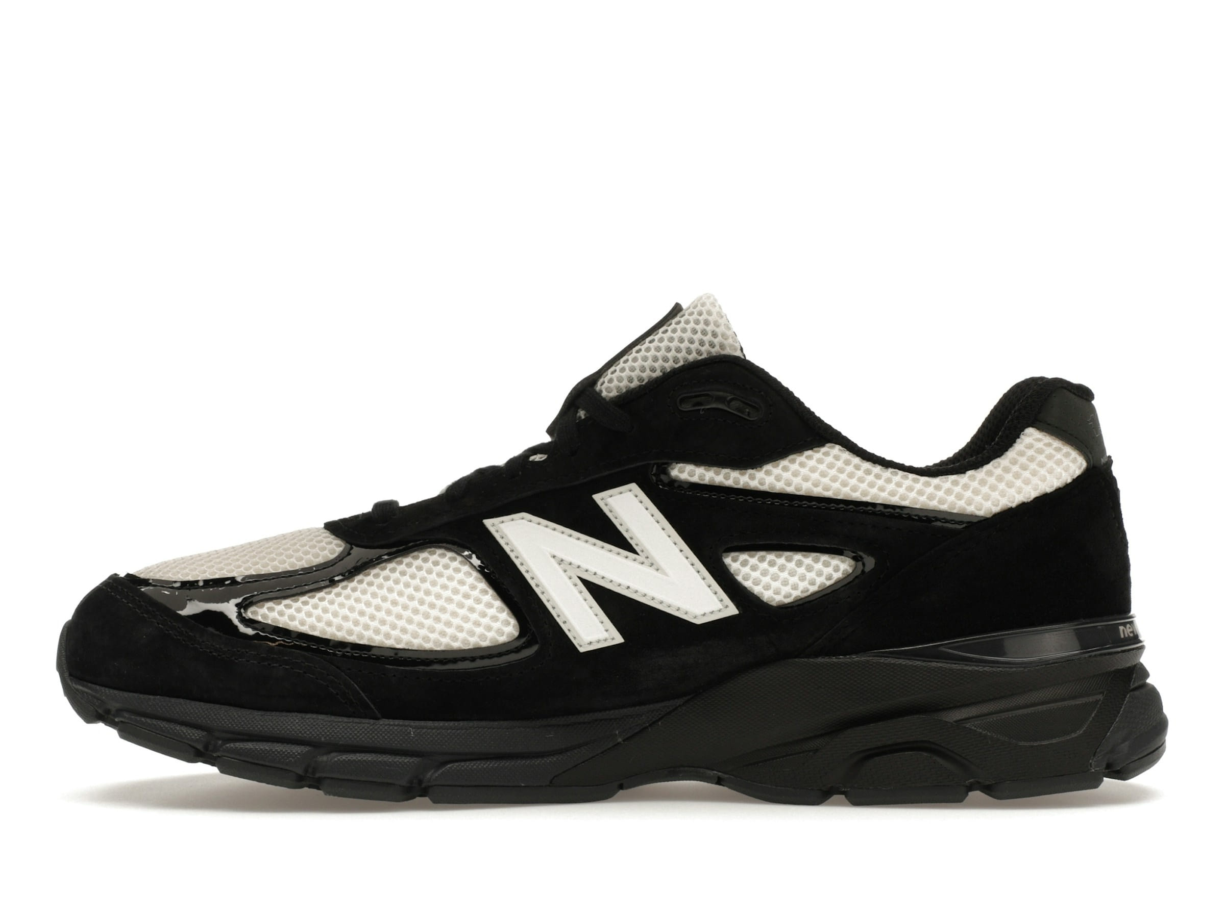 New Balance 990v4 MiUSA Joe Freshgoods 1998 Outro Sneakers - Black/White